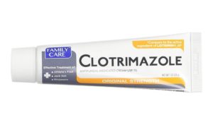 Tube de crème antifongique pour la dermatite séborrhéique au clotrimazole Family Care